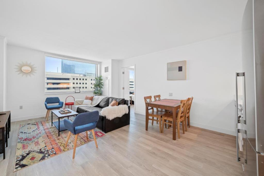 2Br 3Ba Beachfront Rental In Town Cozysuites 애틀랜틱시티 외부 사진